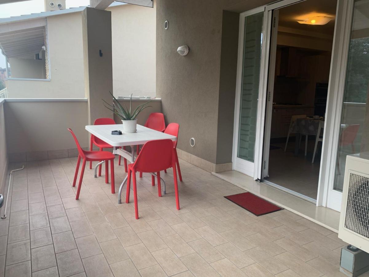 Le Noir Appartment Peschiera del Garda Zewnętrze zdjęcie