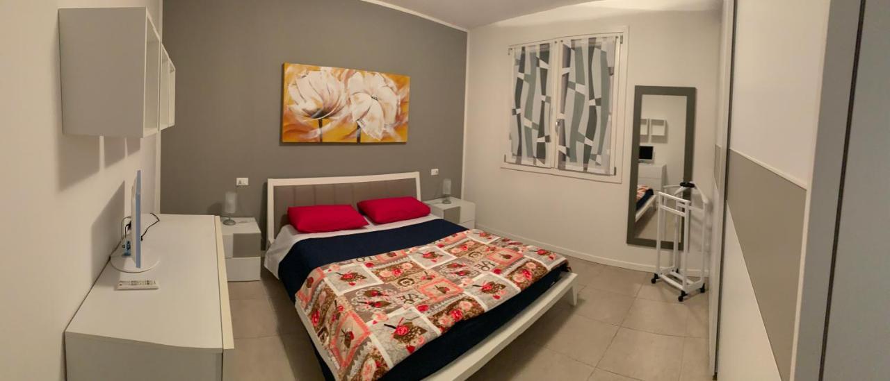 Le Noir Appartment Peschiera del Garda Zewnętrze zdjęcie