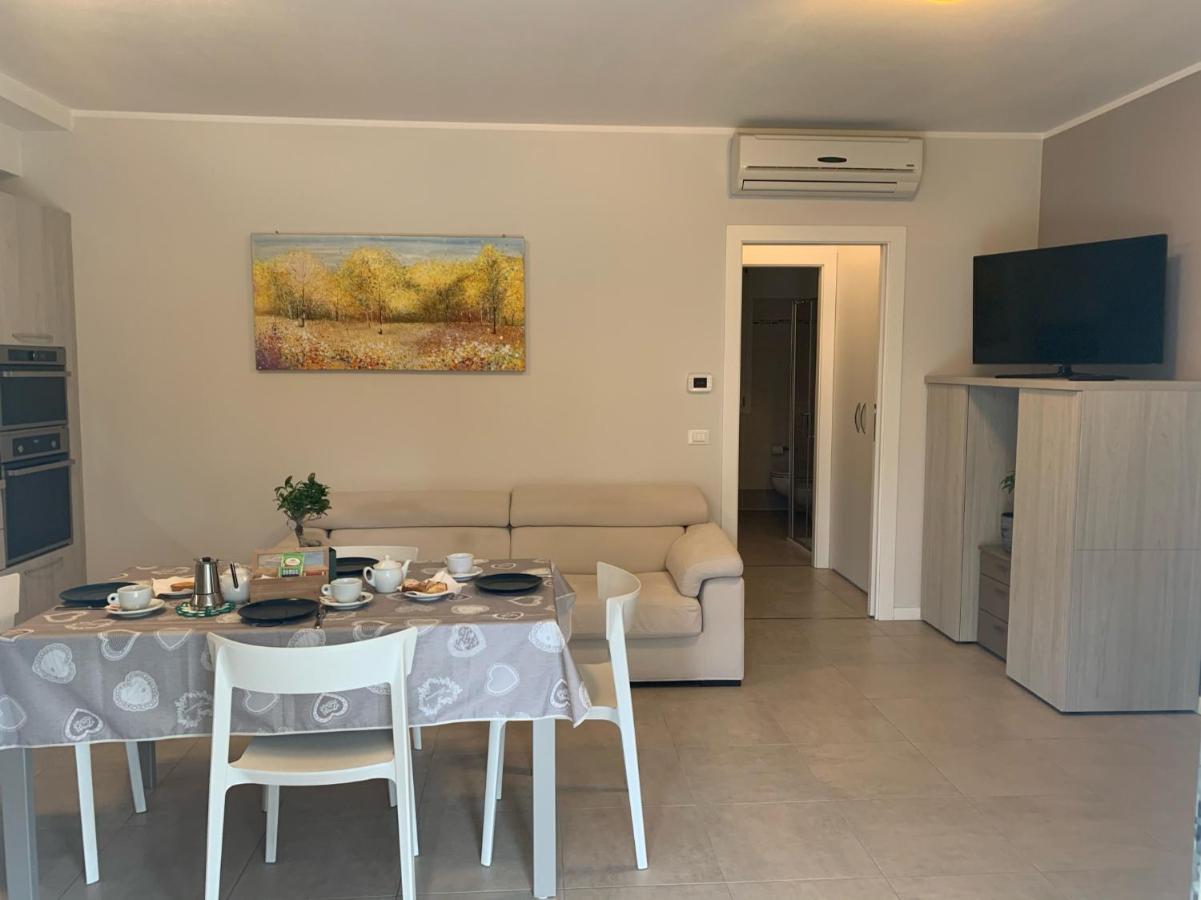 Le Noir Appartment Peschiera del Garda Zewnętrze zdjęcie