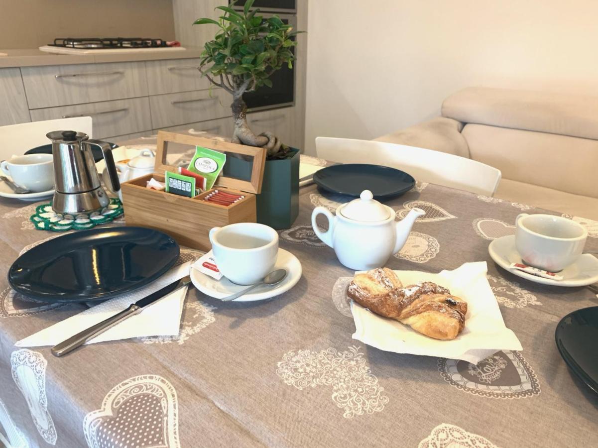 Le Noir Appartment Peschiera del Garda Zewnętrze zdjęcie