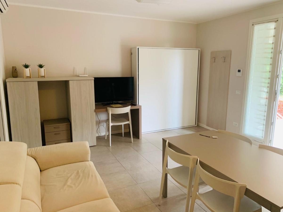 Le Noir Appartment Peschiera del Garda Zewnętrze zdjęcie